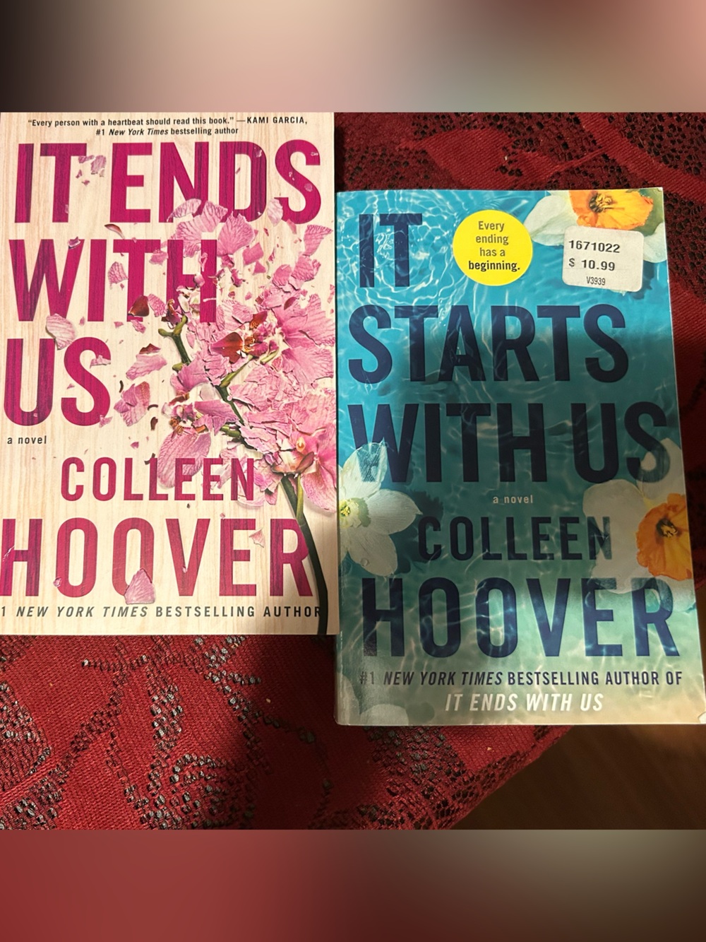 It Ends with us and It Starts with us. Colleen Hoover